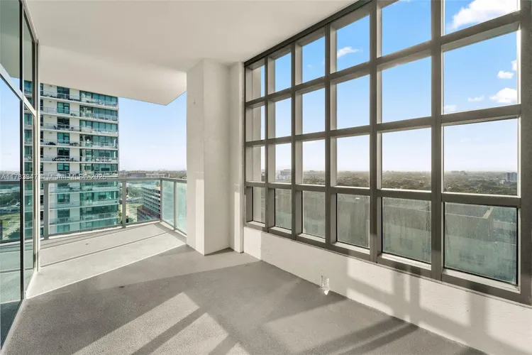 Midtown 4 #H1601 image #15