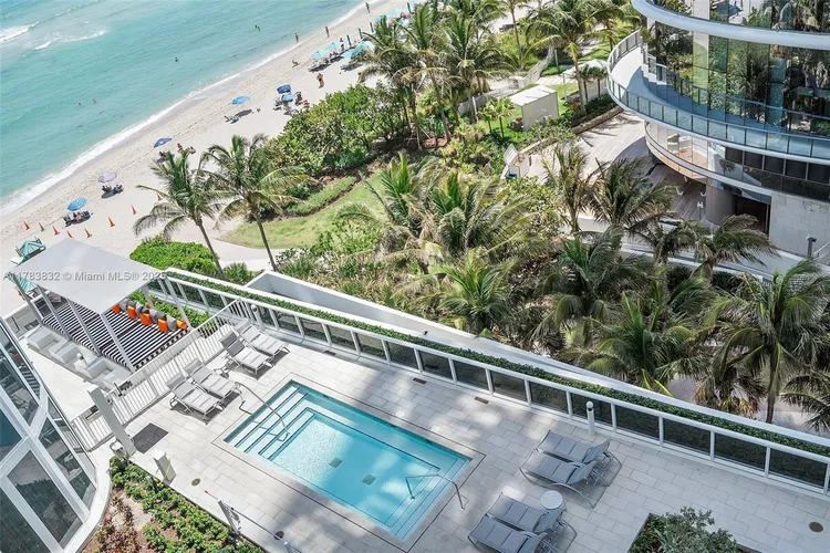 Trump Tower 3 #802 image #10