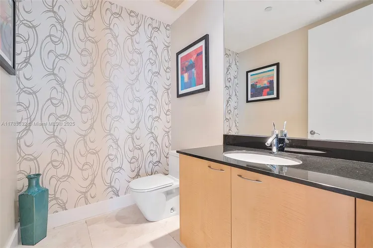 Trump Tower 3 #802 image #18