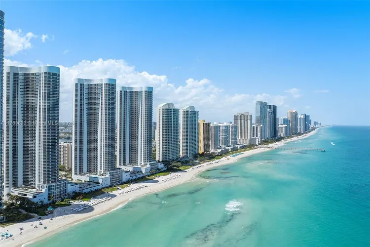 Trump Tower 3 #802 image #39