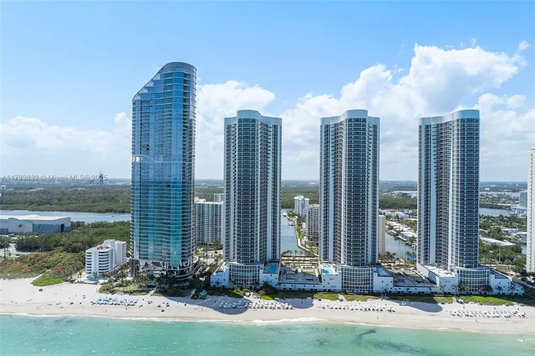 Trump Tower 3 #802 image #40