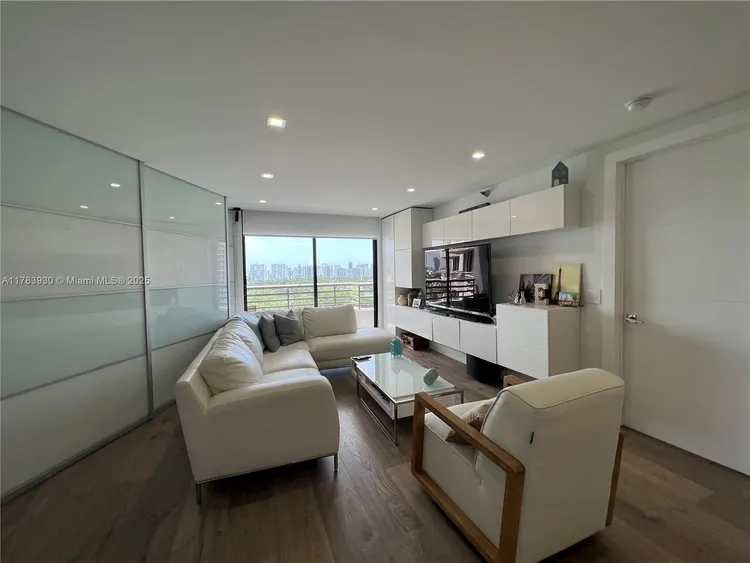 Parc Central South #1610 image #11