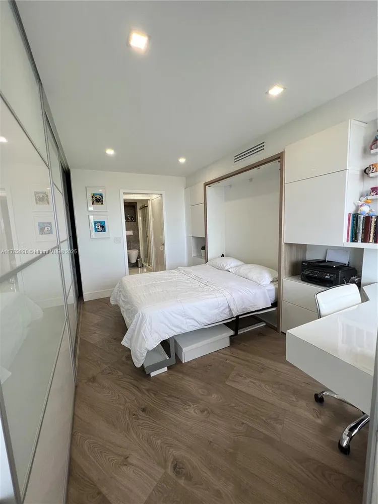 Parc Central South #1610 image #18