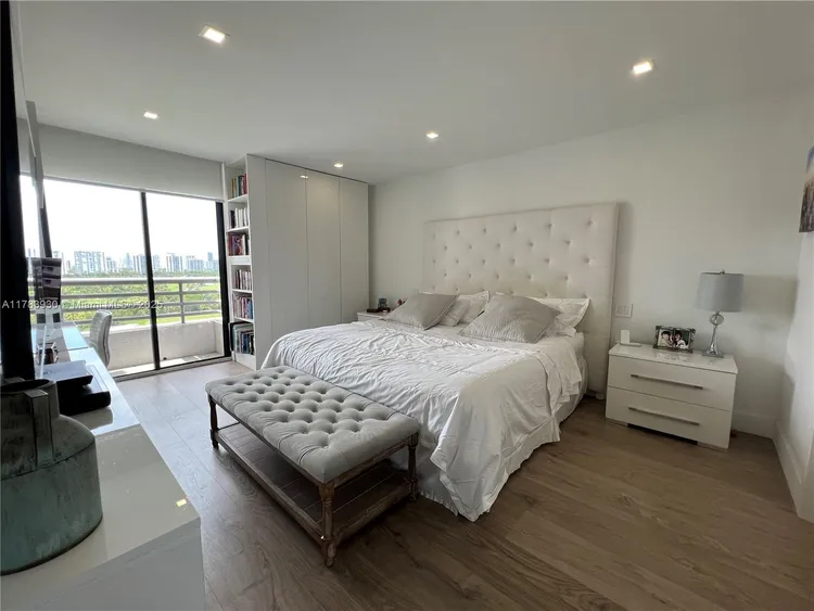 Parc Central South #1610 image #24