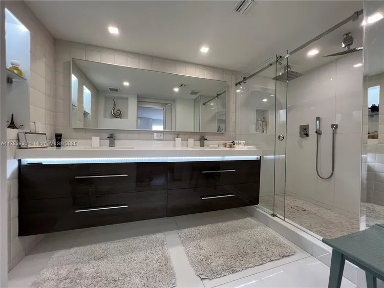 Parc Central South #1610 image #26