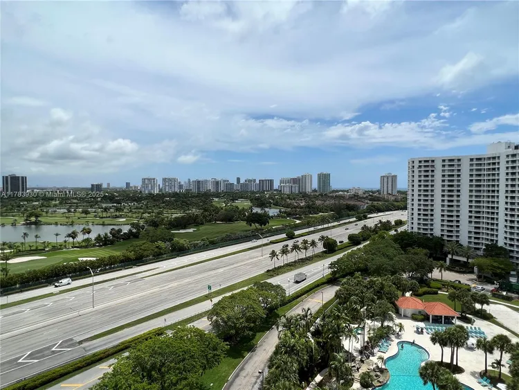 Parc Central South #1610 image #33