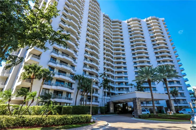 Parc Central South #1610 image #36