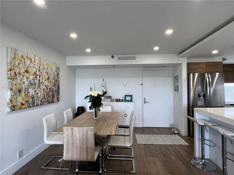 Parc Central South #1610 image #8