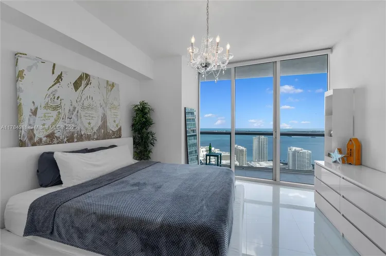 Icon Brickell I #3907 image #14