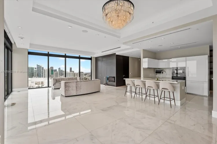 Icon Bay #4104 image #7