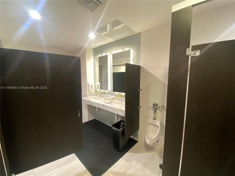 Gables Waterway Towers #805 image #47