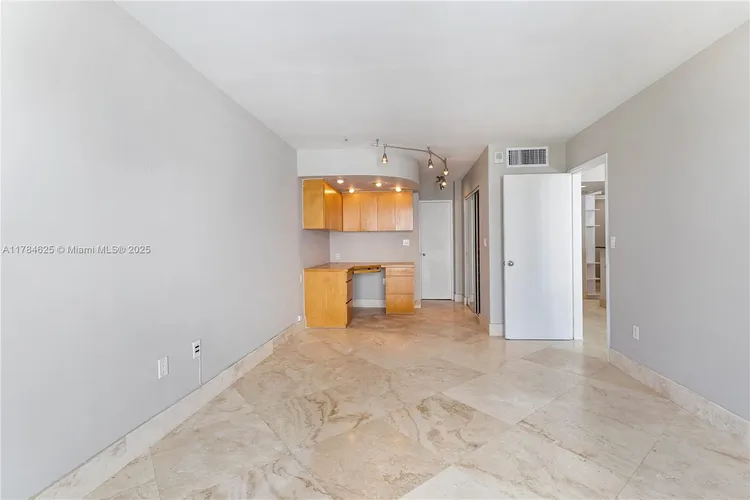 Bayview Terrace #1408 image #12