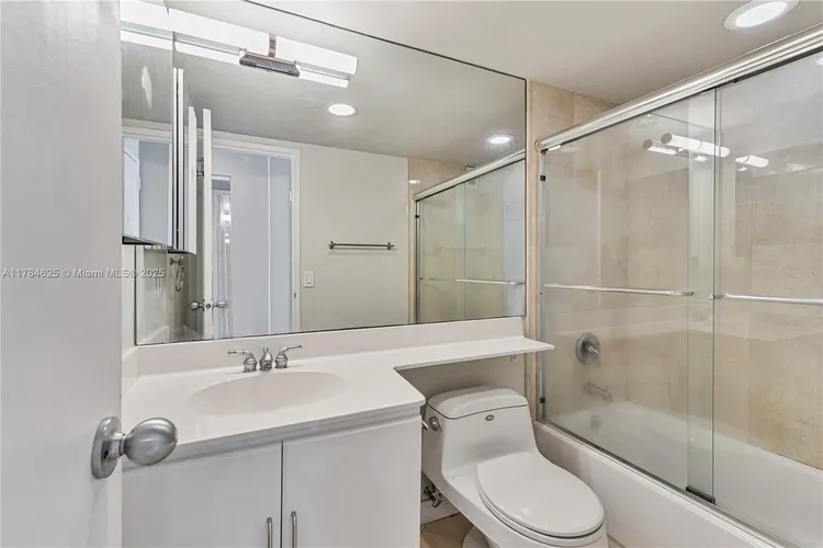 Bayview Terrace #1408 image #14