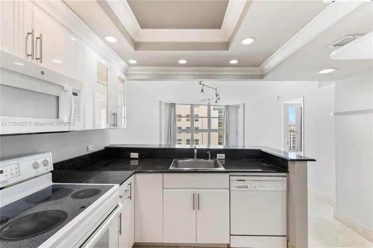 Bayview Terrace #1408 image #8