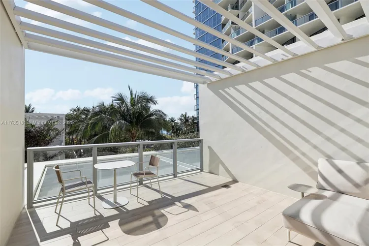 W South Beach #336 image #29