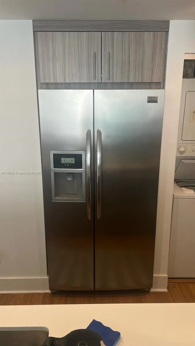 One Miami #1906 image #15