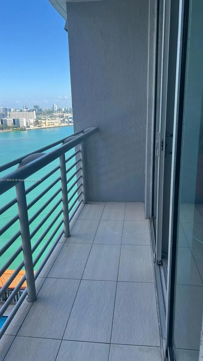 One Miami #1906 image #22