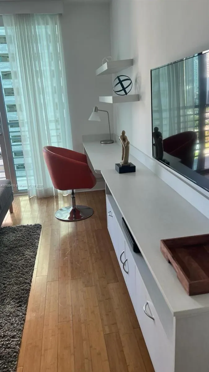 One Miami #1906 image #24