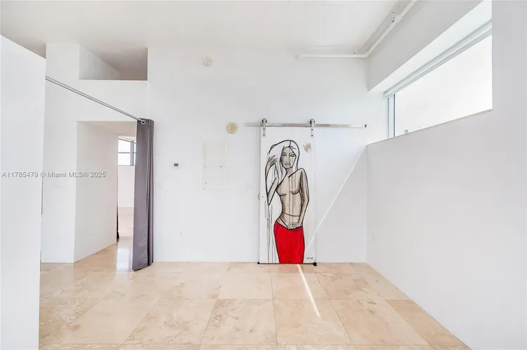 Space 01 Lofts #1101 image #16