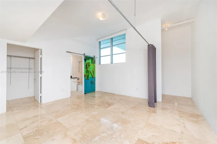 Space 01 Lofts #1101 image #21