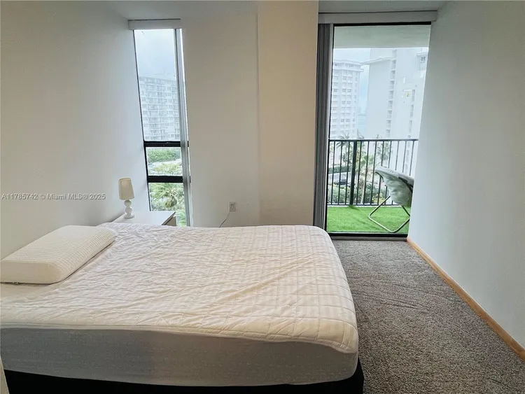 Costa Bella #811 image #11