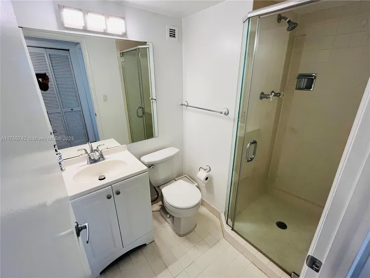 Costa Bella #811 image #13