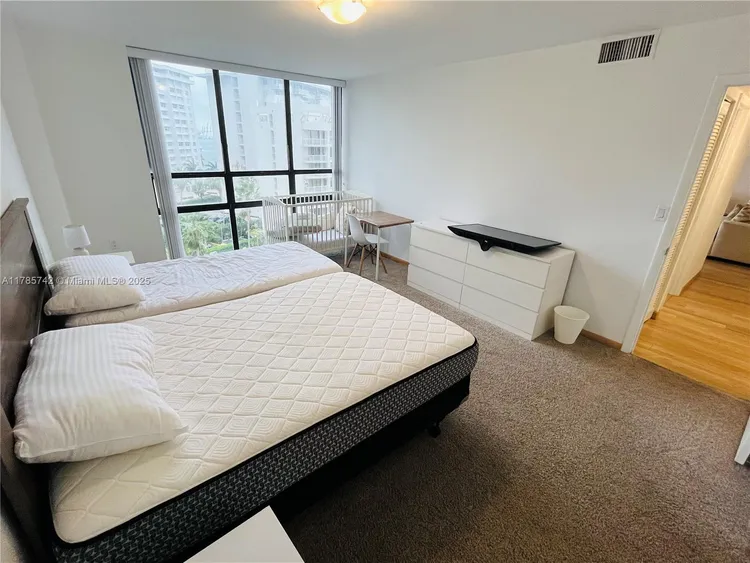 Costa Bella #811 image #15