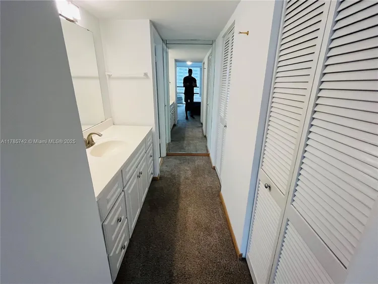 Costa Bella #811 image #18