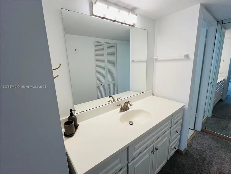 Costa Bella #811 image #19