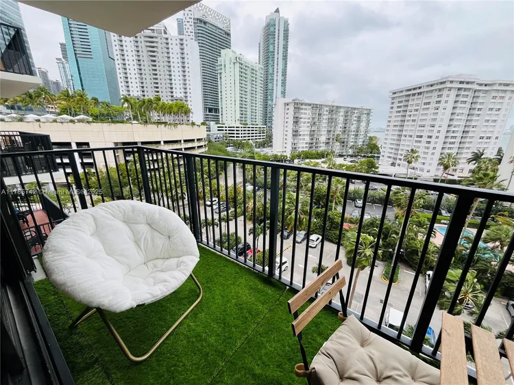 Costa Bella #811 image #24