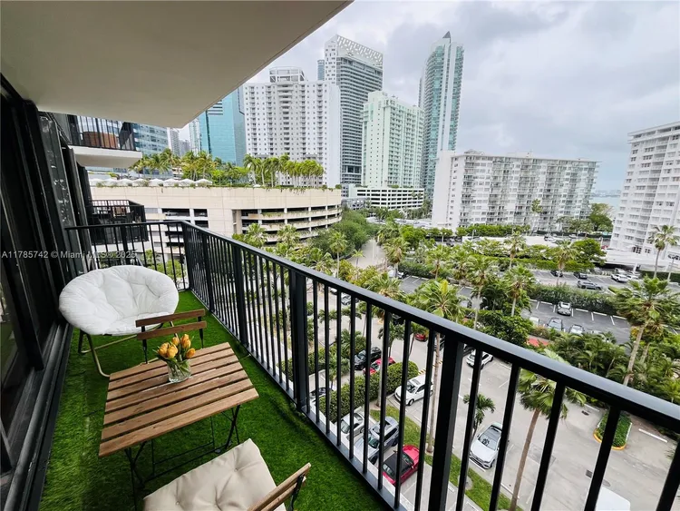 Costa Bella #811 image #27