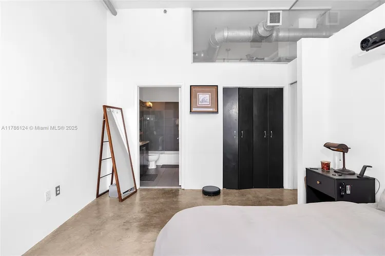 The Yorker #1103 image #8