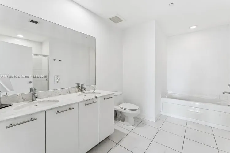 The Plaza on Brickell North #4606 image #11
