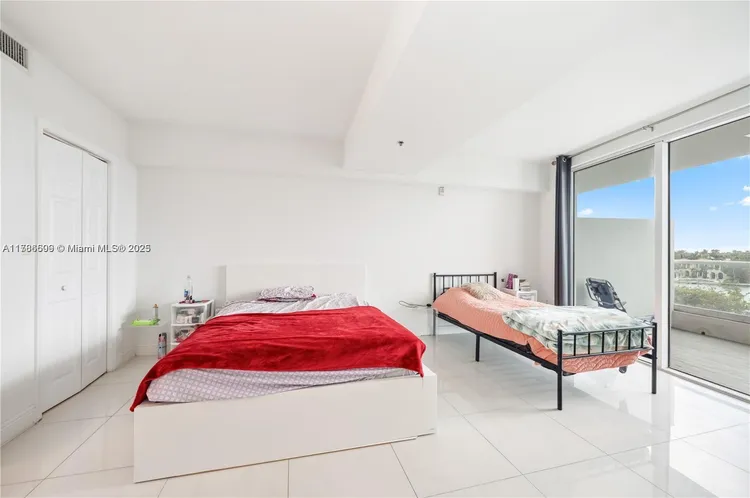 Casablanca Villas #510 image #13