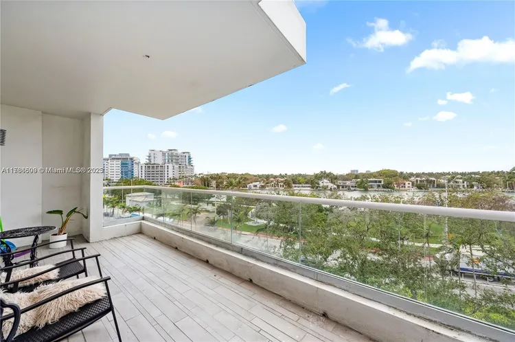 Casablanca Villas #510 image #26