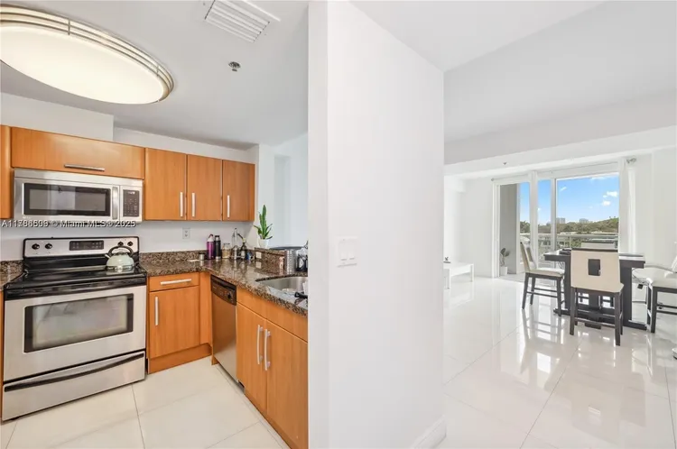 Casablanca Villas #510 image #33