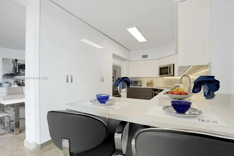 Hidden Bay #2310 image #10