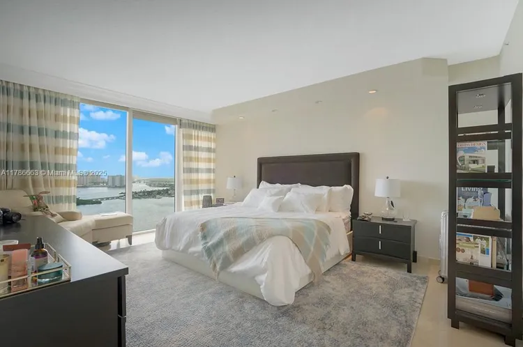 Hidden Bay #2310 image #14