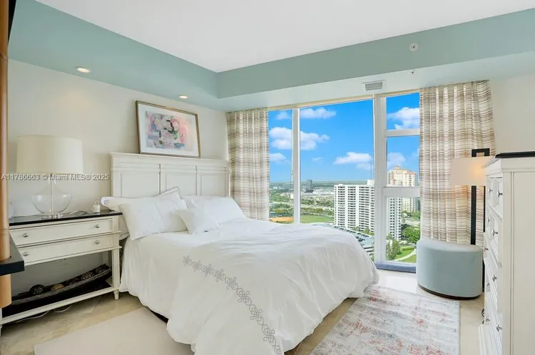 Hidden Bay #2310 image #18