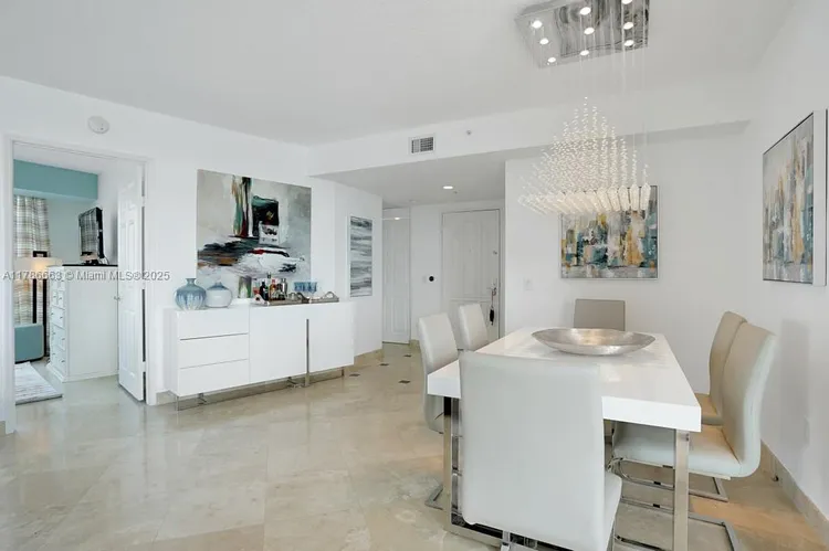 Hidden Bay #2310 image #7