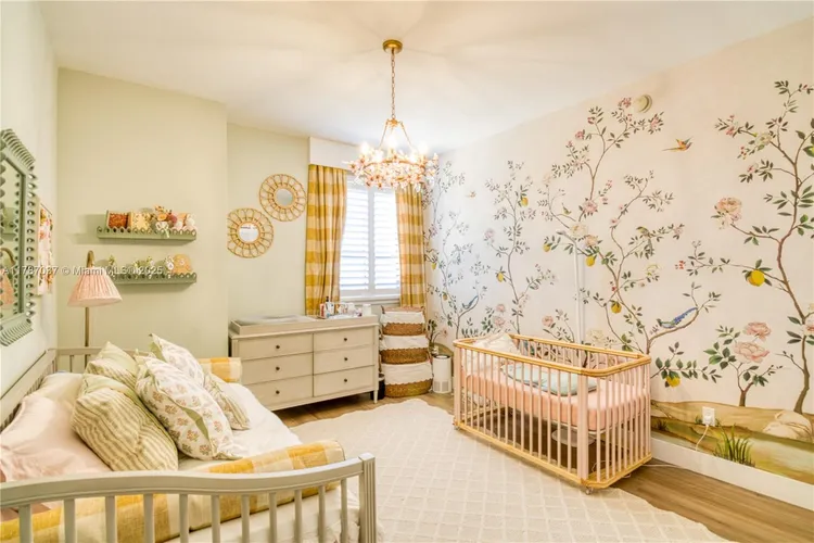 Colonnade at Dadeland #705 image #12