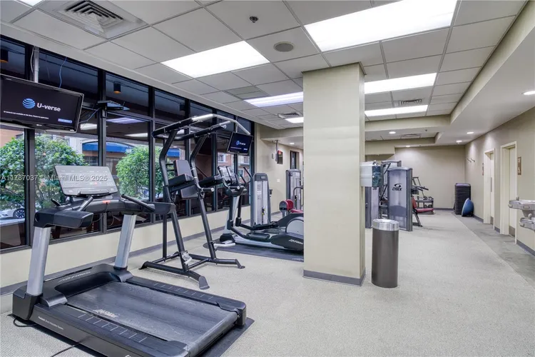 Colonnade at Dadeland #705 image #20