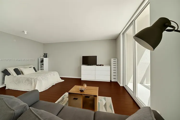 Vizcayne North Tower #3007 image #14