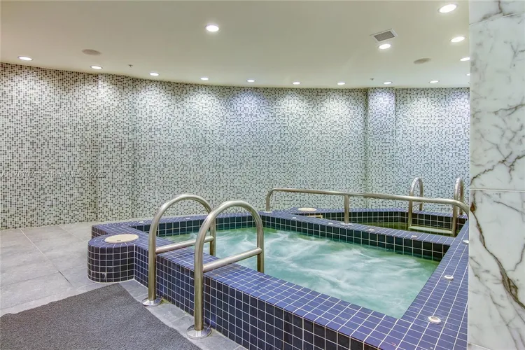 Vizcayne North Tower #3007 image #32