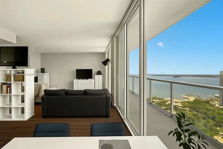 Vizcayne North Tower #3007 image #7