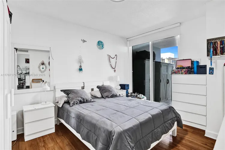 Sail on Brickell #2907 image #13