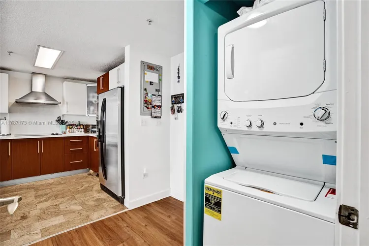 Sail on Brickell #2907 image #18