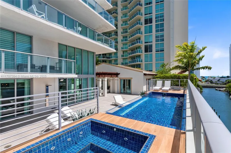 Parque Towers #4-502 image #70