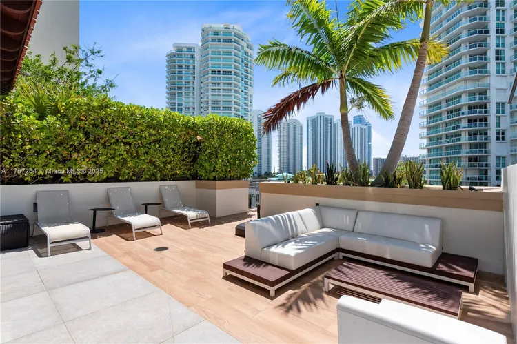 Parque Towers #4-502 image #71