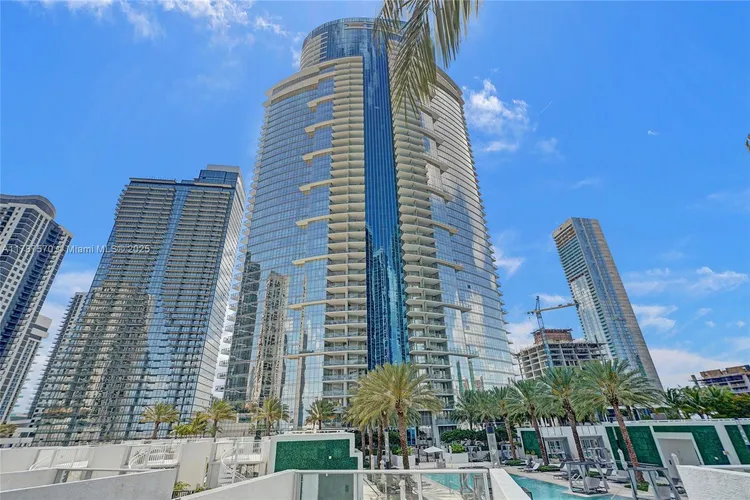 Paramount Miami Worldcenter #4502 image #27